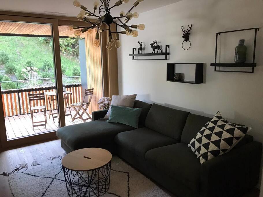 2.5 Room Apartment In Center Of Flims. Ski In/Out Eksteriør billede