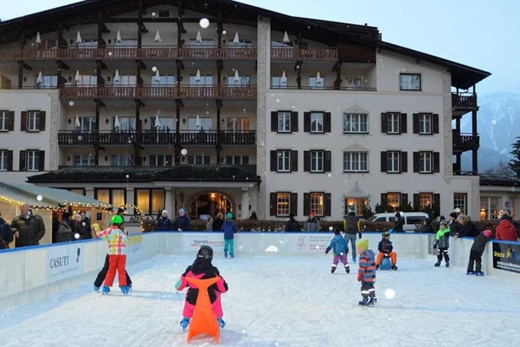 2.5 Room Apartment In Center Of Flims. Ski In/Out Eksteriør billede